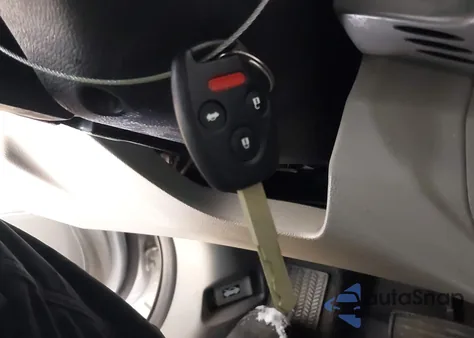 2010 Honda Accord 3.5 Ex-L from USA, damaged, VIN 1HGCP3F8XAA003184